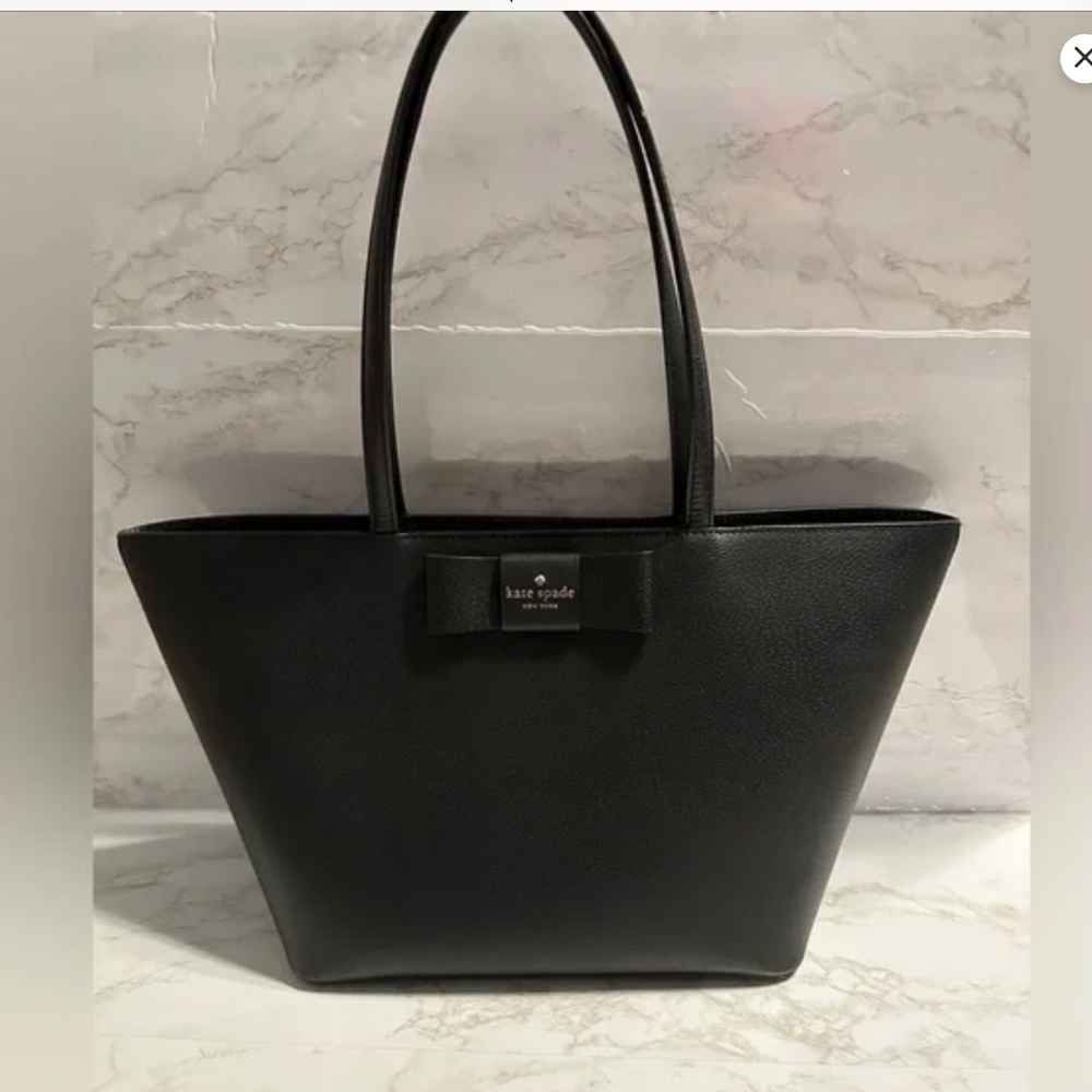Re-Poshing Kate Spade Handbag